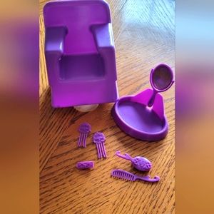 Barbie sized accessories